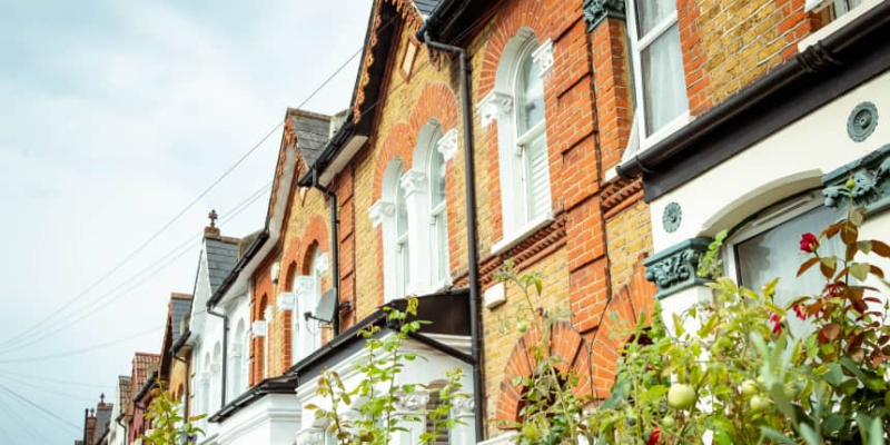 UK House Prices Rise Despite Pre Budget Uncertainty ST