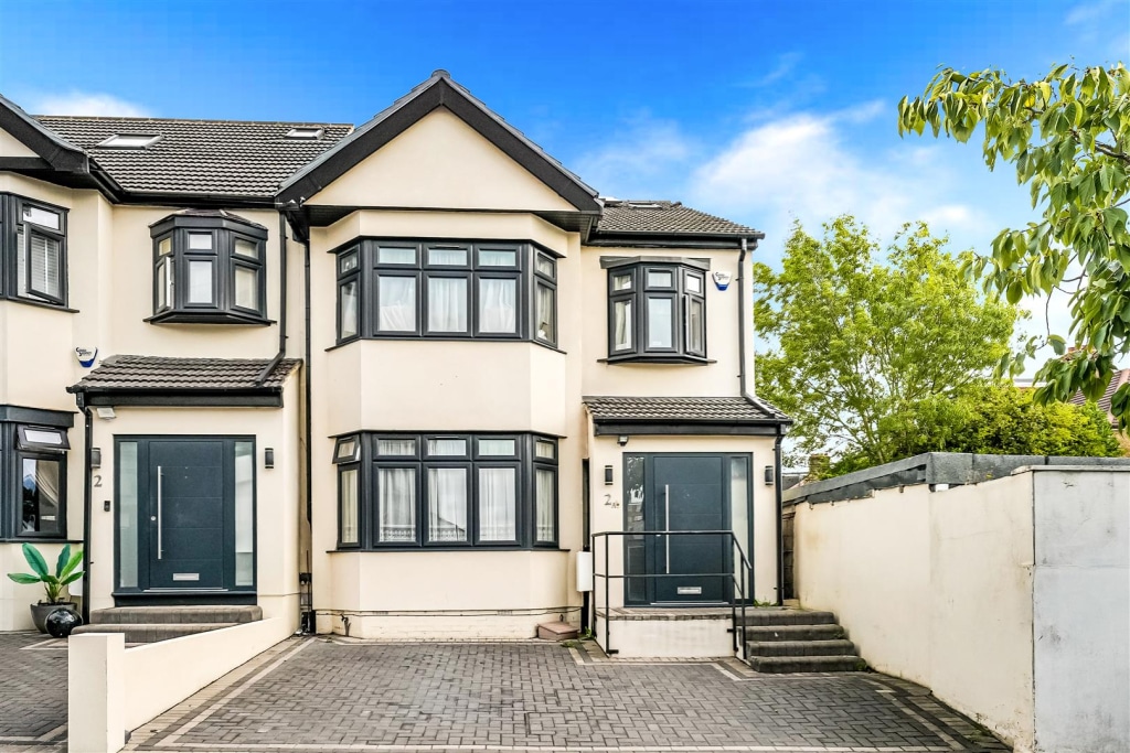 Fernhall Drive, Ilford