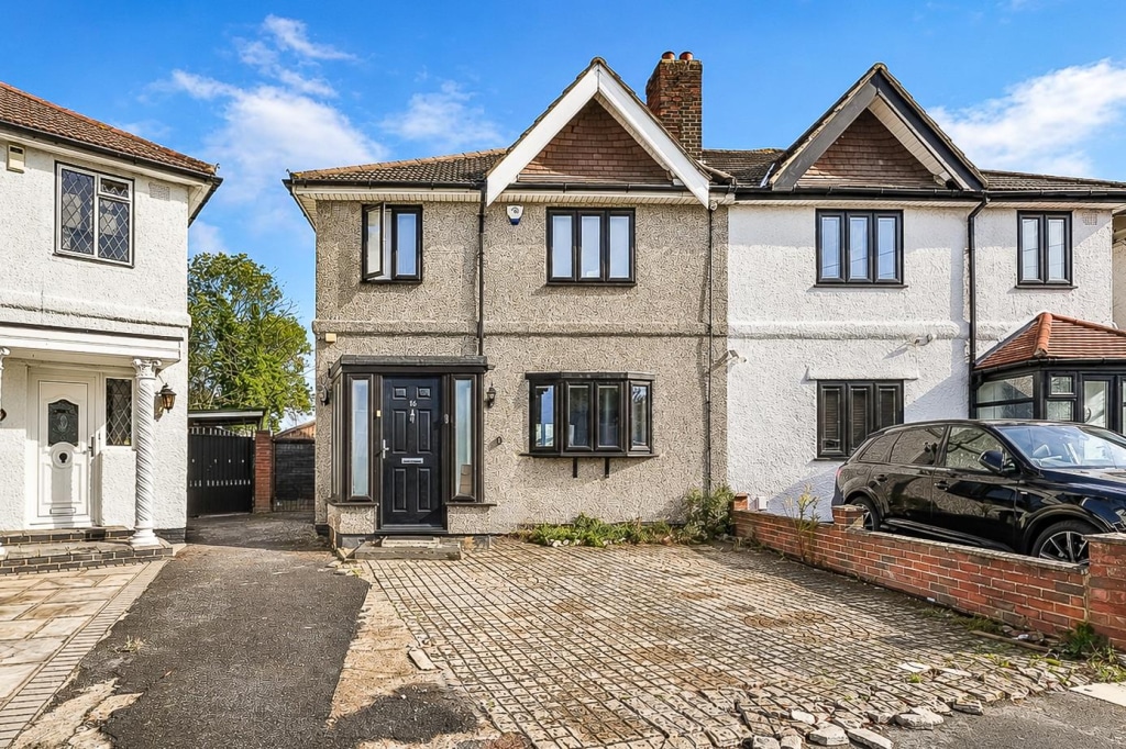 Hall Road, Chadwell Heath, Romford